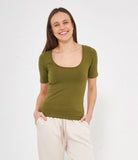 T-shirt scollo profondo