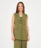 Gilet con bottone