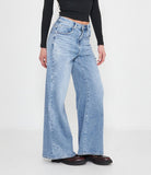 Jeans palazzo con dettagli