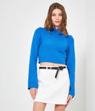 Cropped sweater with half neck