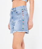 Shorts with side detail