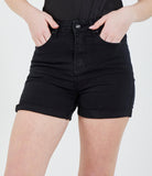 Shorts con cut out sul retro